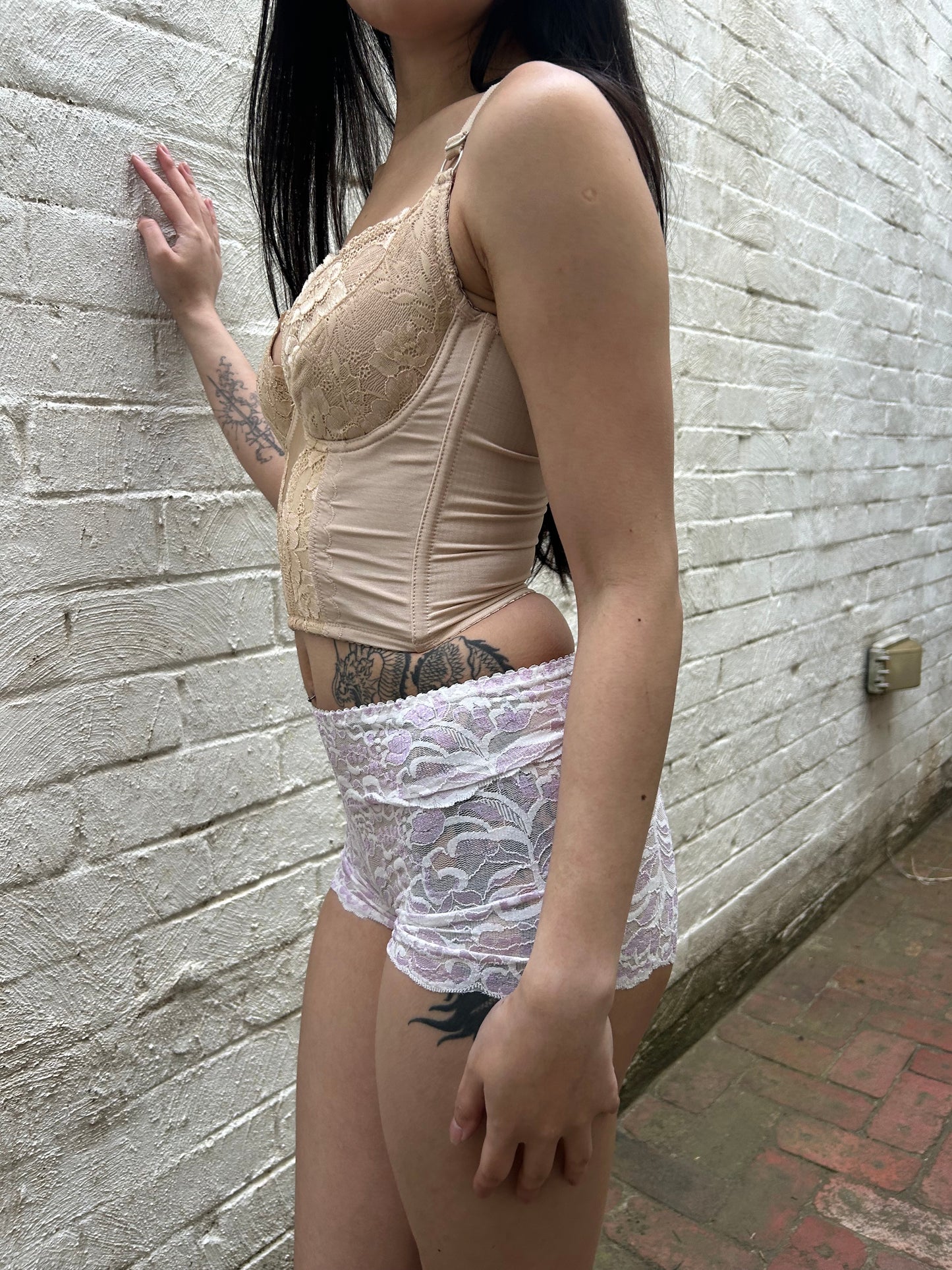 Short lace booty shorts