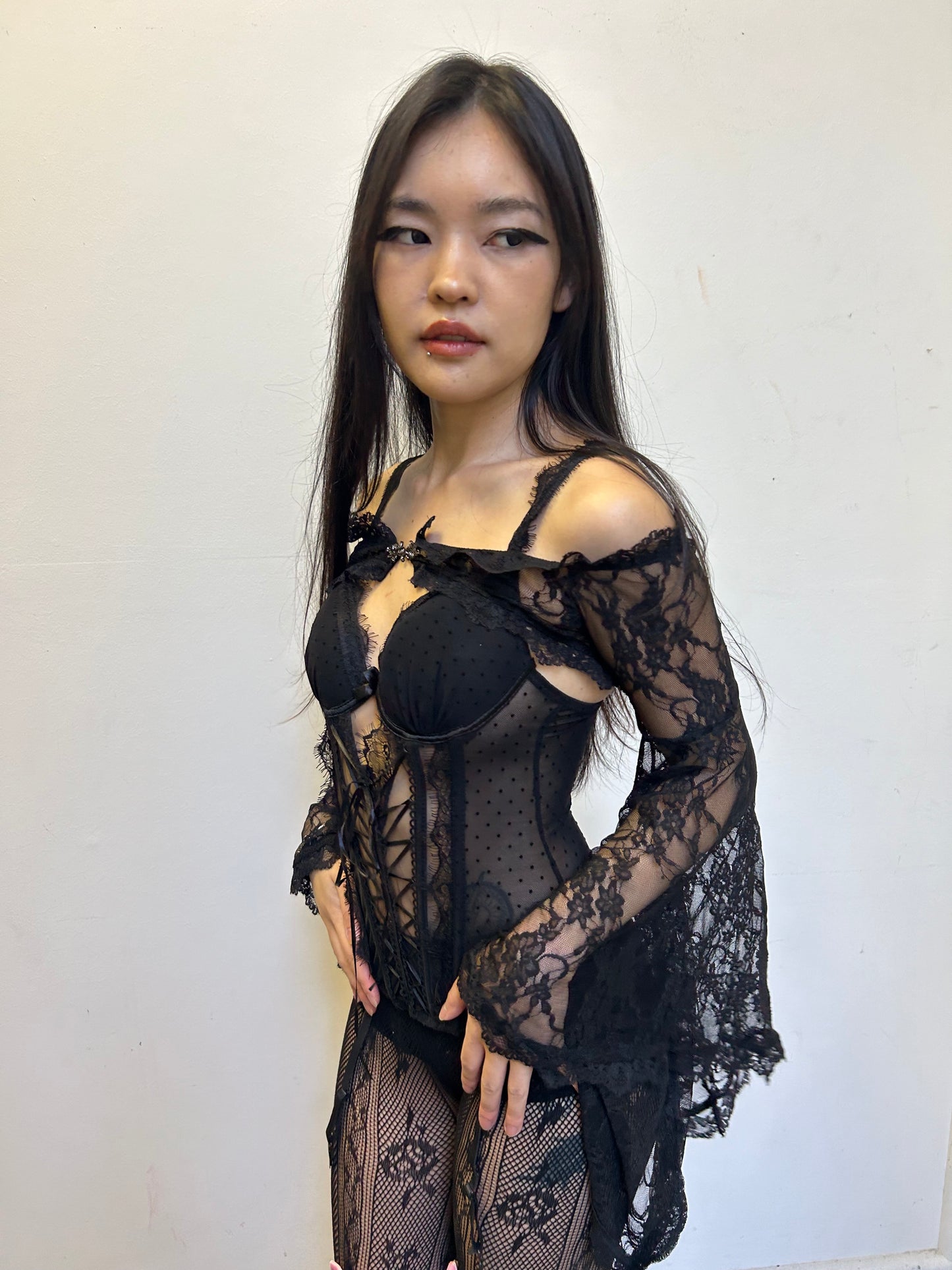 Lace belero (single clip)